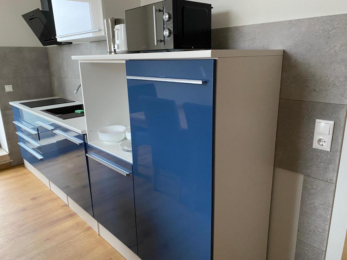 2 Raum Apartment Mit Terrasse, Hell Und Stilvoll Borna Bagian luar foto